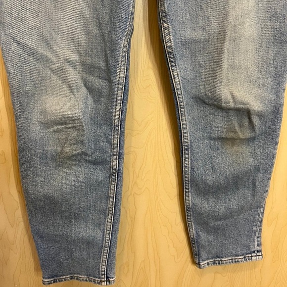 Re/Done 90s High-Rise Ankle Crop Jeans - Picture 2 of 7